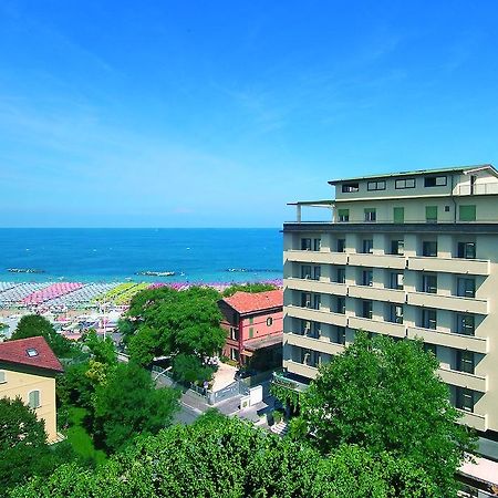 Hotel Acropolis Католика Екстериор снимка